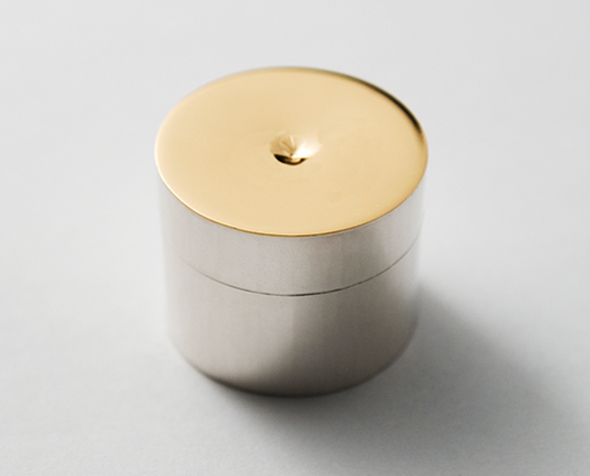 Boîte, argent sterling et or 